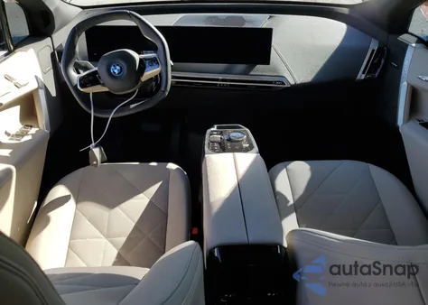 2024 BMW Ix xDrive50 z USA, uszkodzony, nr VIN WB523CF0XRCP51963